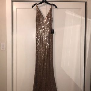 Brand new lulus gold dress